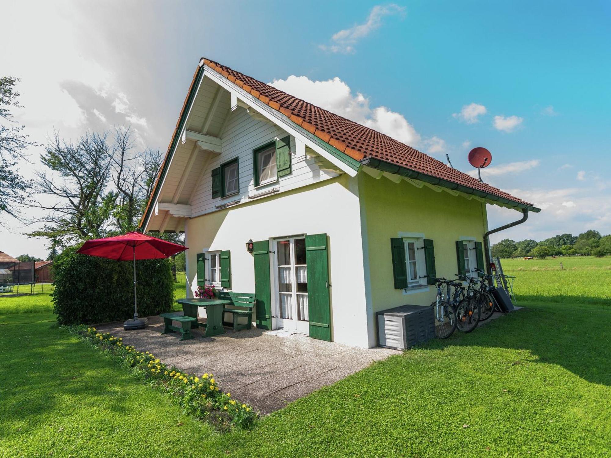 Alluring Holiday Home In Ubersee With Whirlpool Dış mekan fotoğraf