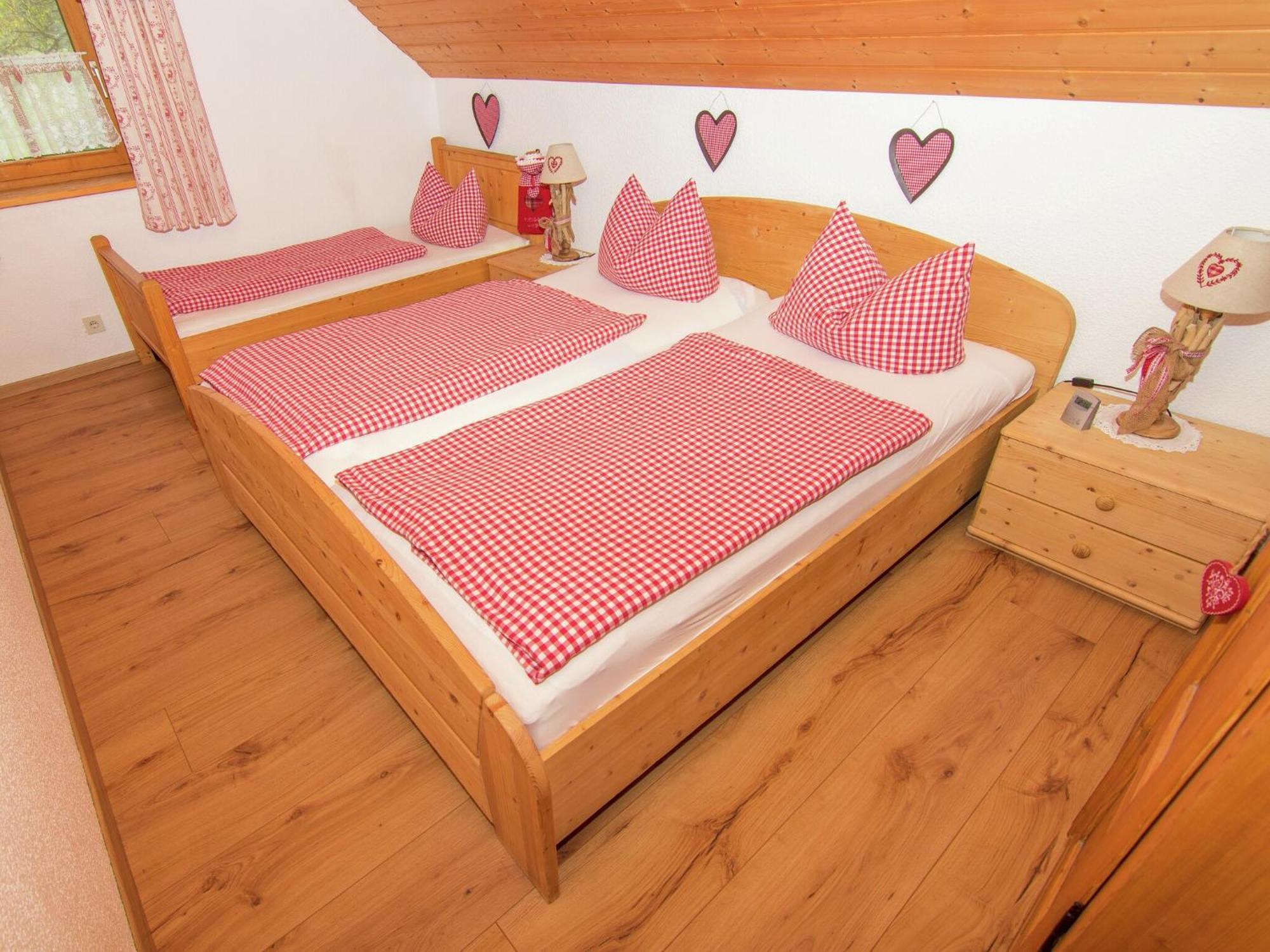 Alluring Holiday Home In Ubersee With Whirlpool Dış mekan fotoğraf