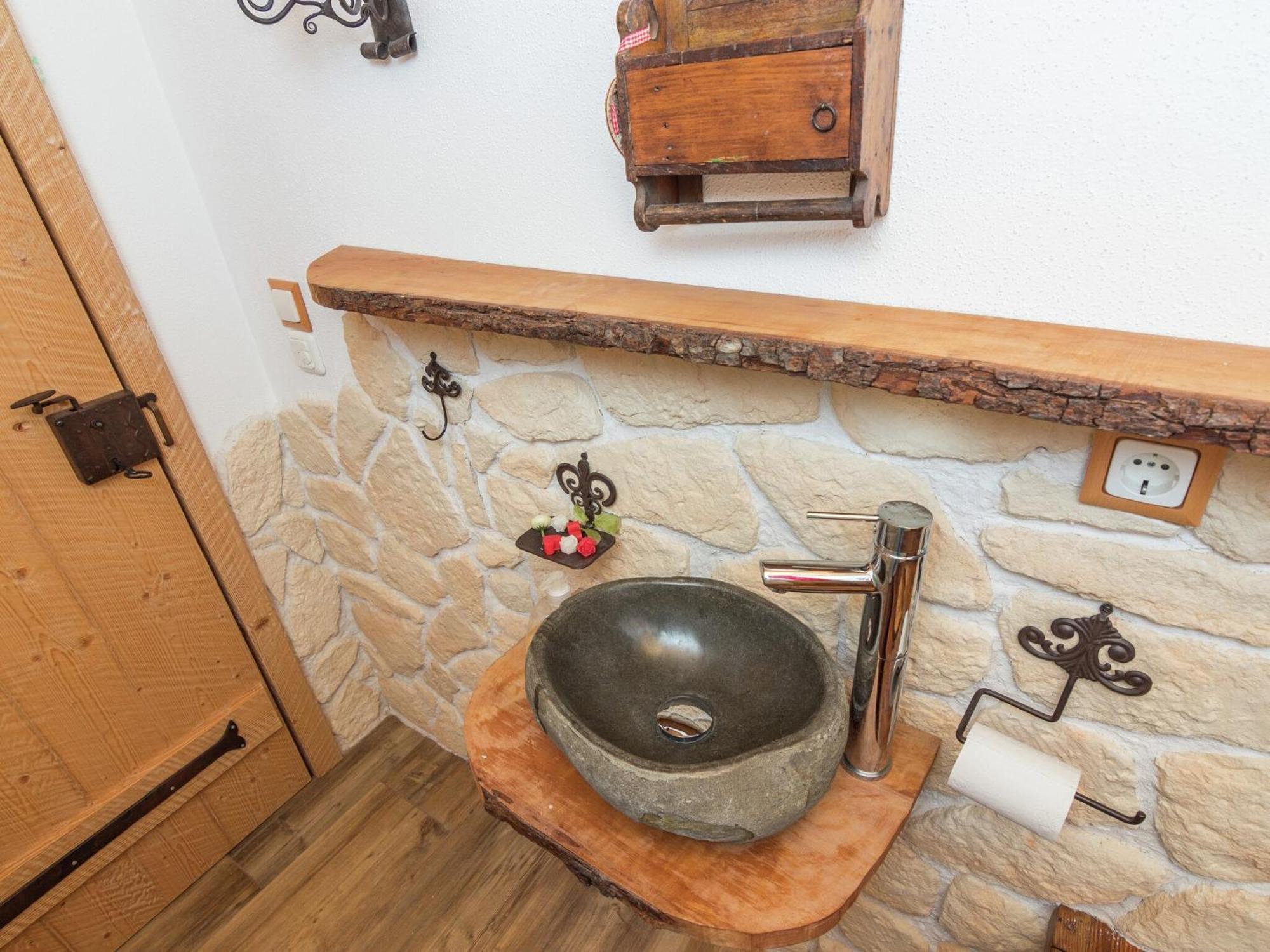 Alluring Holiday Home In Ubersee With Whirlpool Dış mekan fotoğraf
