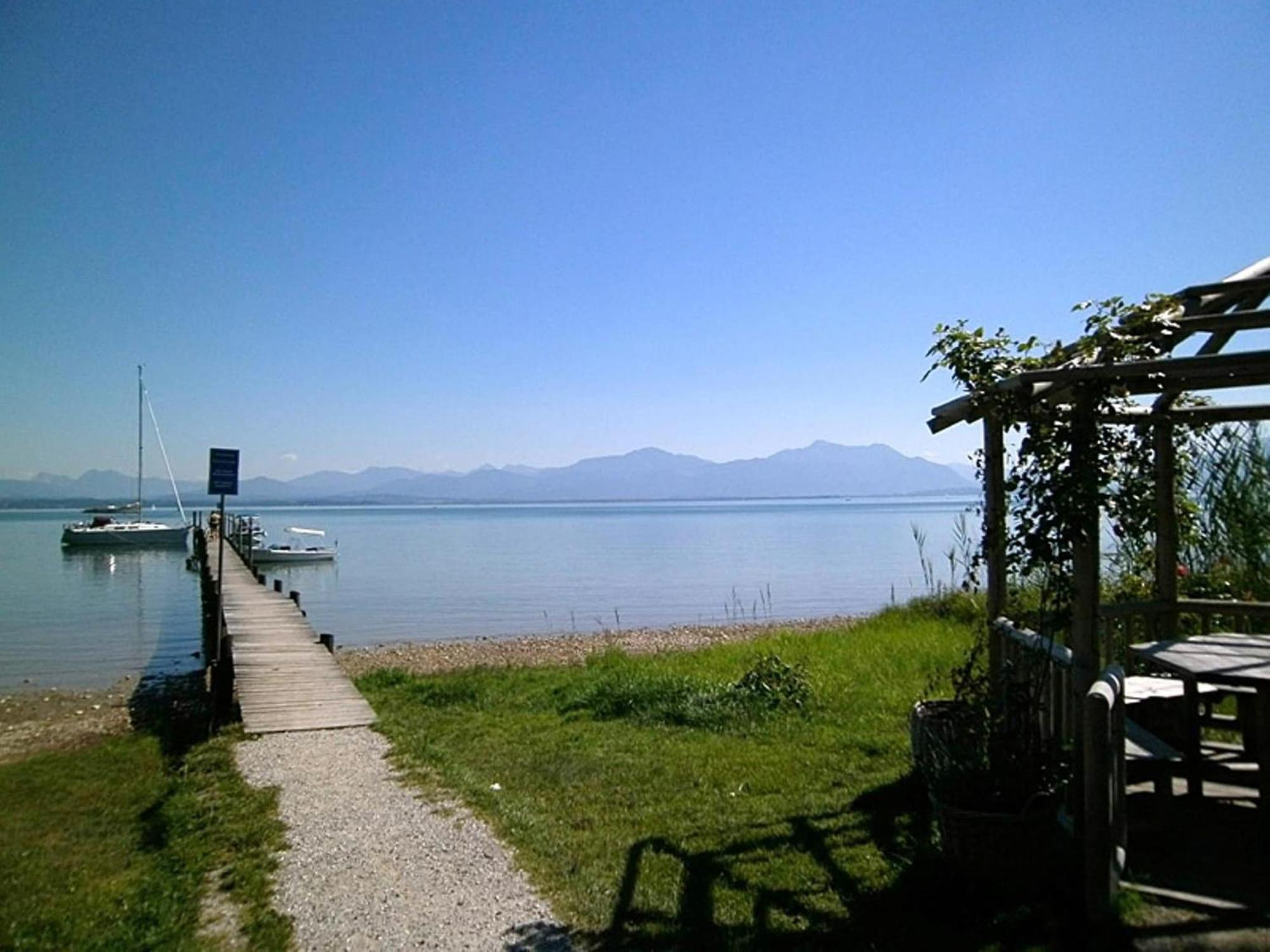 Alluring Holiday Home In Ubersee With Whirlpool Dış mekan fotoğraf